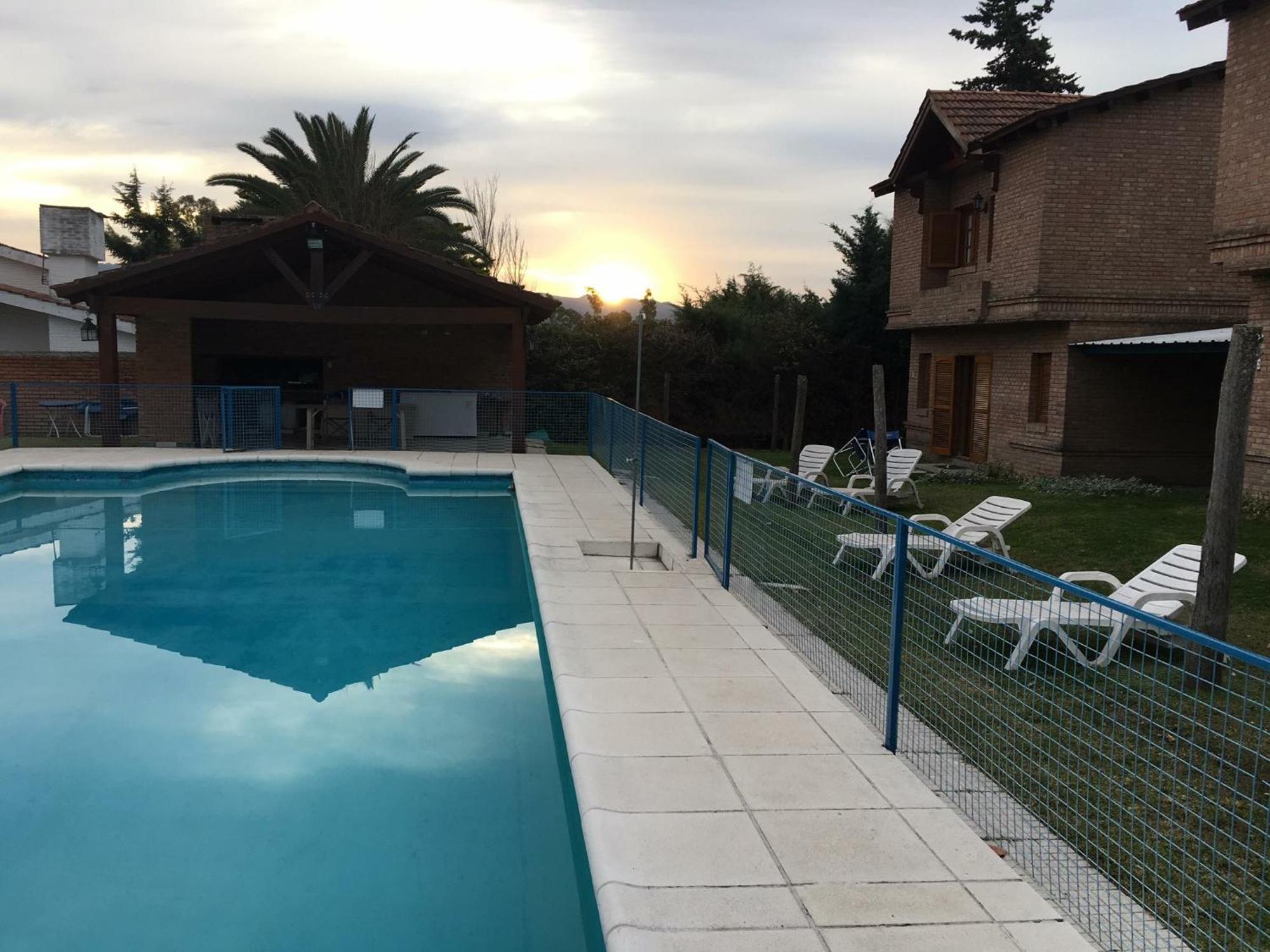 Vila Residencial Del Golf Alta Gracia Exteriér fotografie